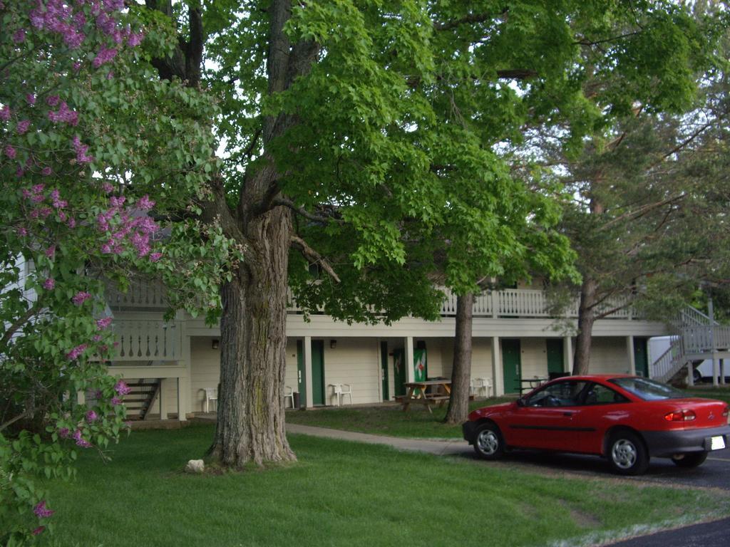Parkwood Lodge Fish Creek Esterno foto